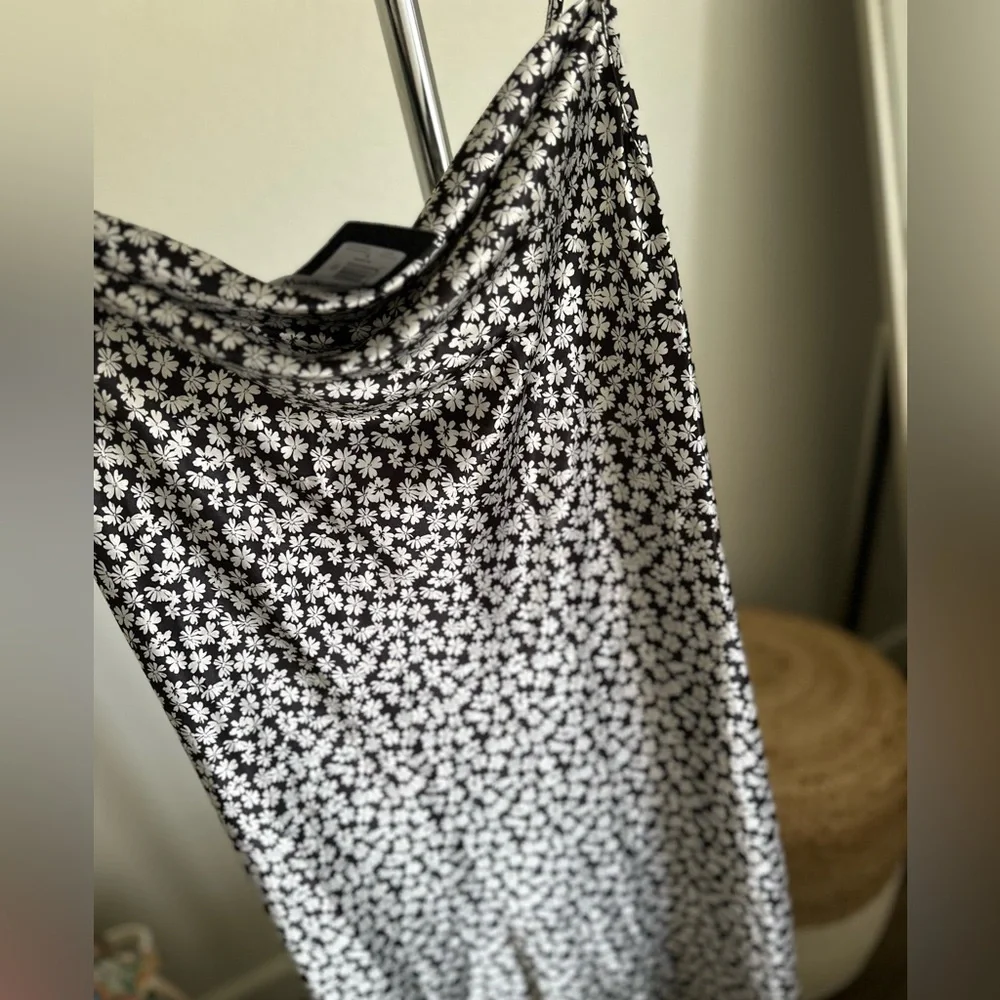 Bebe Floral black & white Maxi Slip Dress Casual NWT